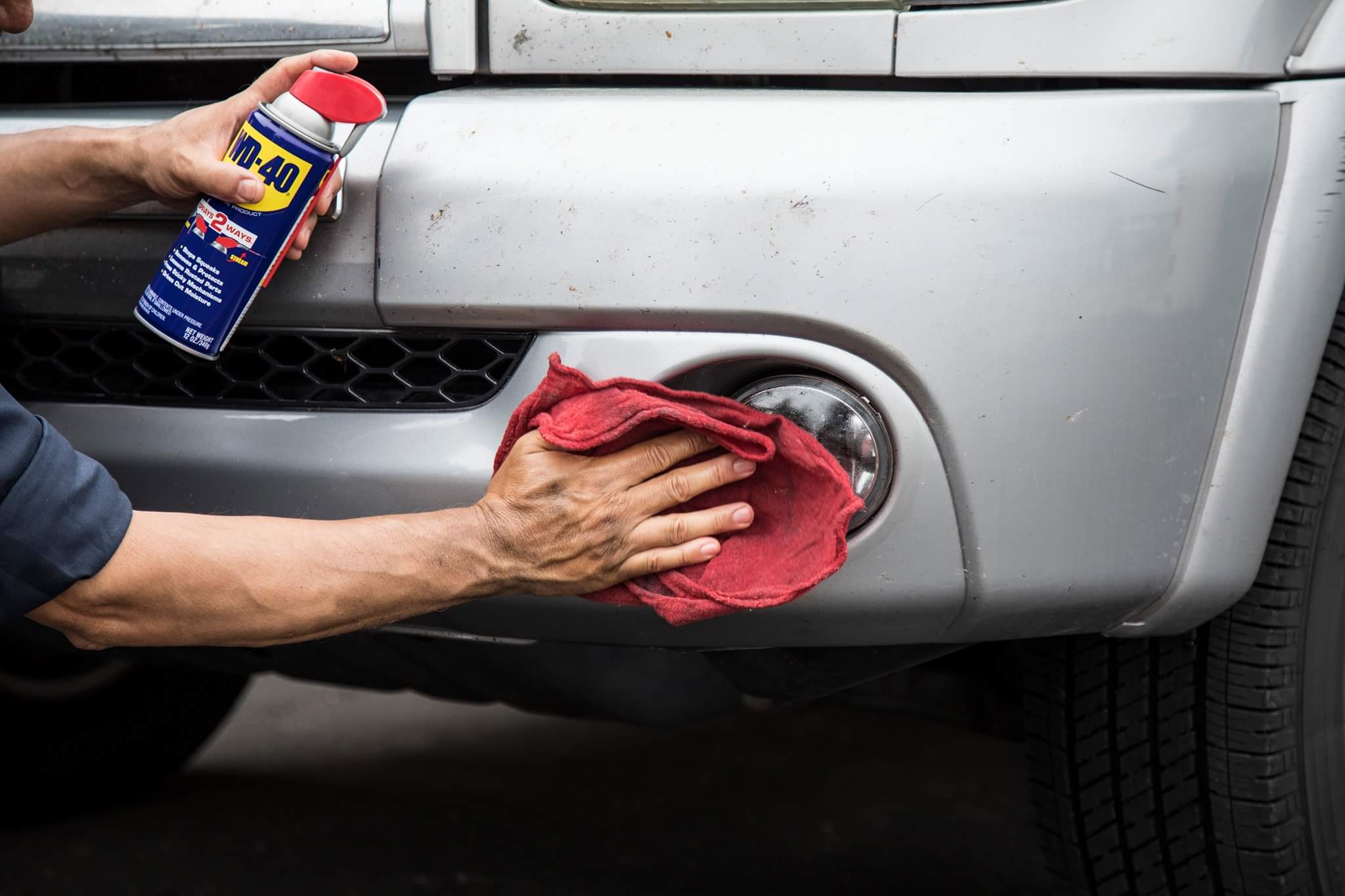 How to Clean Your Foggy Car Headlights