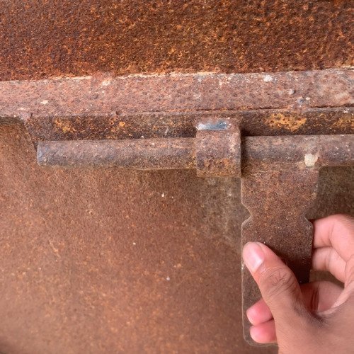 Gate cleaning