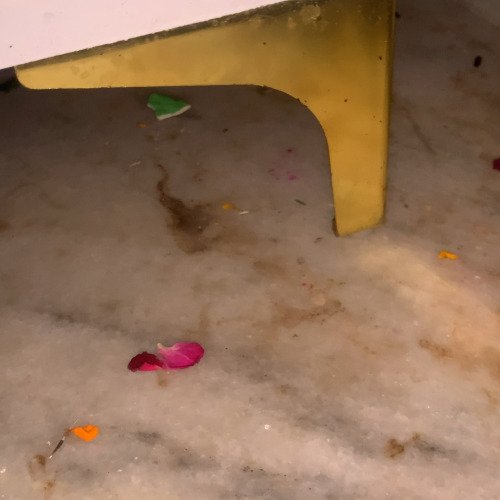 Cleaning table stand