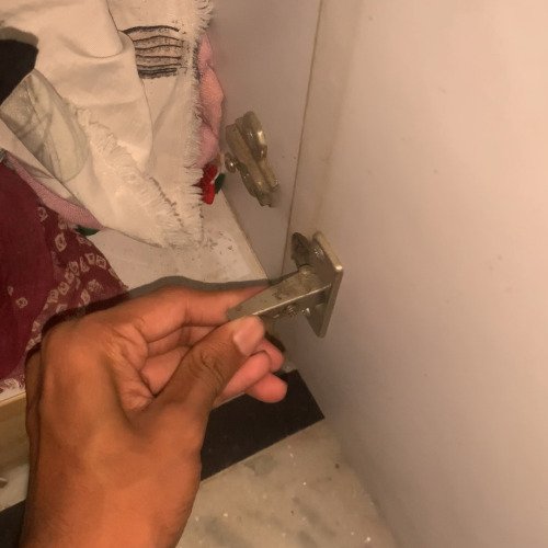 Almirah lock cleaning