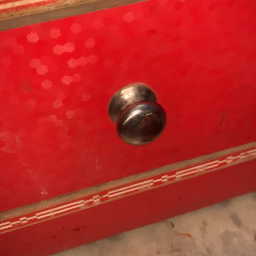 Furniture drawer hook cleaning