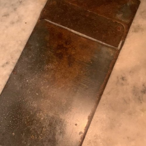 Rusted chips cutter machine cleaning