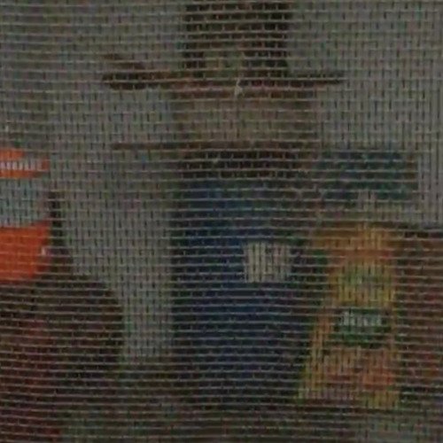 Cleaning steel mesh