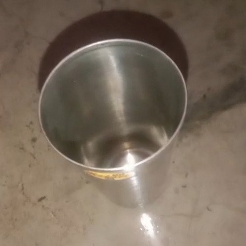 Dirty glass cleaning