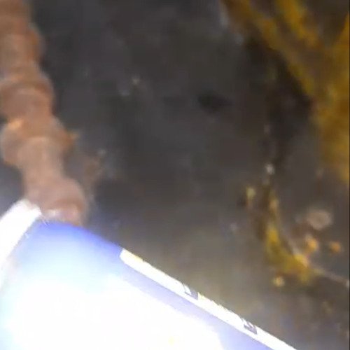 Rusted machine handle cleaning