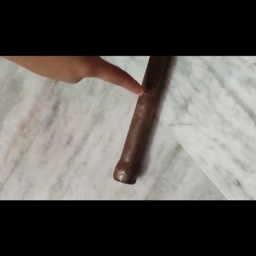 Iron chisel cleaning