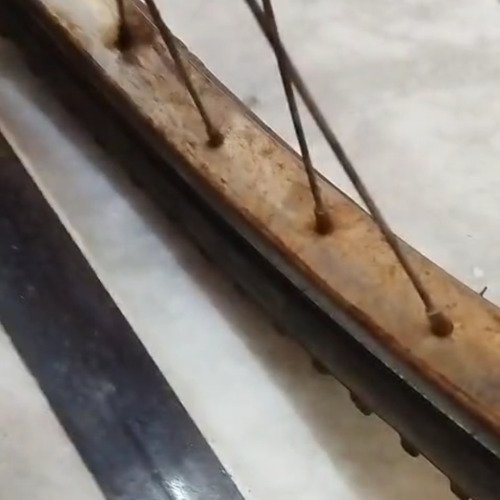 Bicycle wheel cleaning