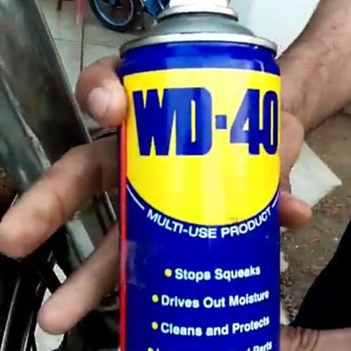 Use of WD-40 spray