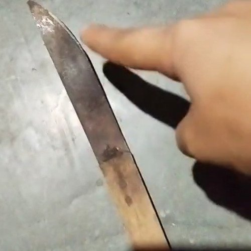 Knife cleaning