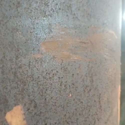 Rusted iron pillar cleaning