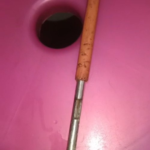 Screw driver cleaning