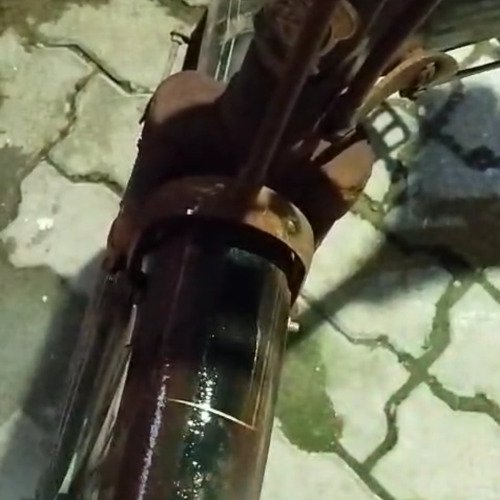 Bycle wheel guard cleaning