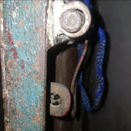 Iron door lock cleaning