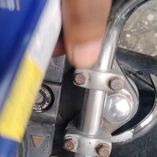 Bike handle cleaning