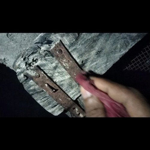 Wooden iron clip cleaning