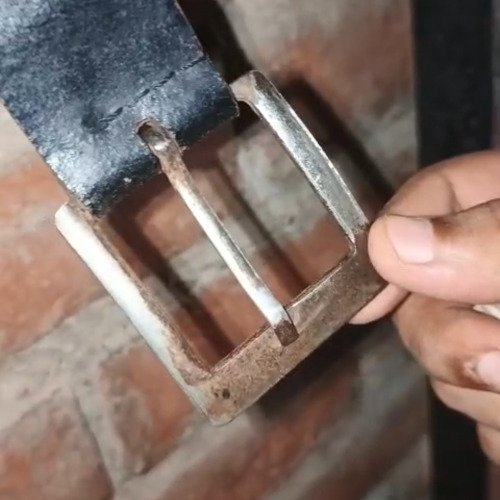 Belt lock cleaning