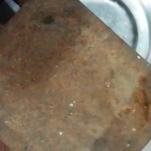 Rusted metal cleaning