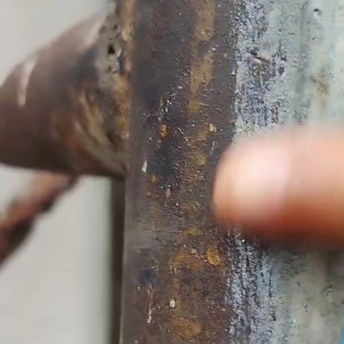 Rusted pipe cleaning