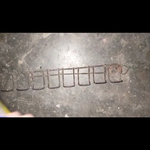 Wire mess cable tray cleaning