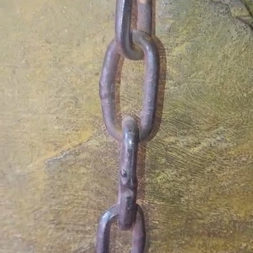 Iron chain cleaning