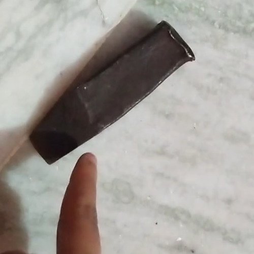 Iron chisel cleaning
