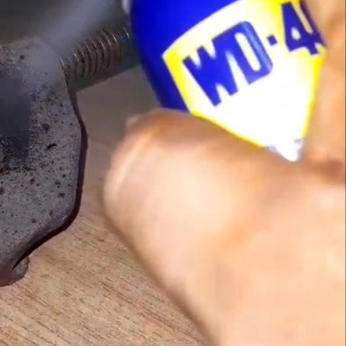 Iron compressor cleaning