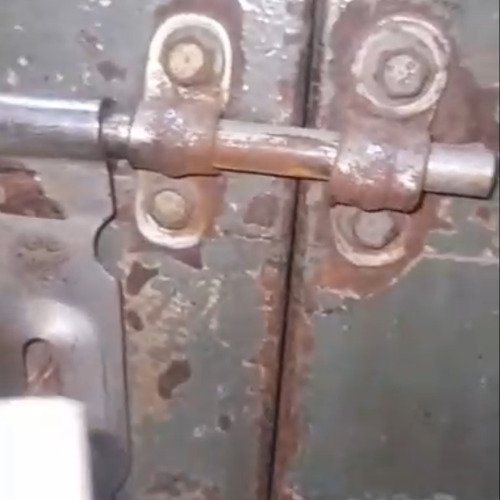 Cleaning wooden door