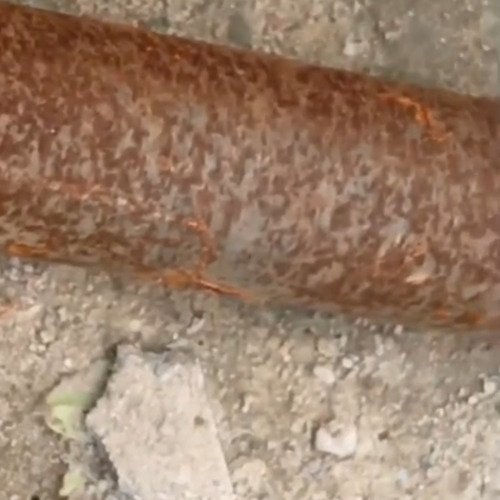 Rusted iron poll cleaning