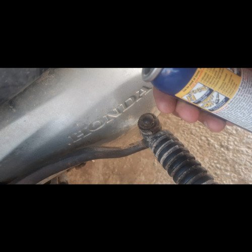 Scooter engine cleaning