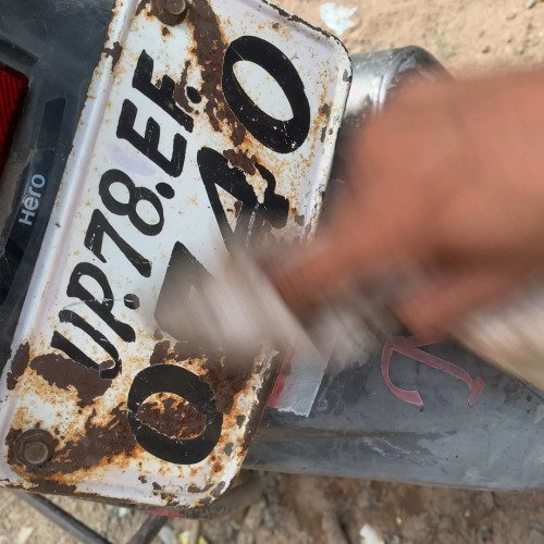 Rusted iron plate cleaning
