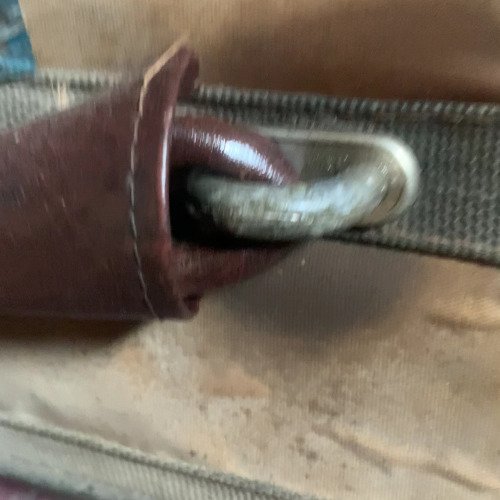 Clean bag handle