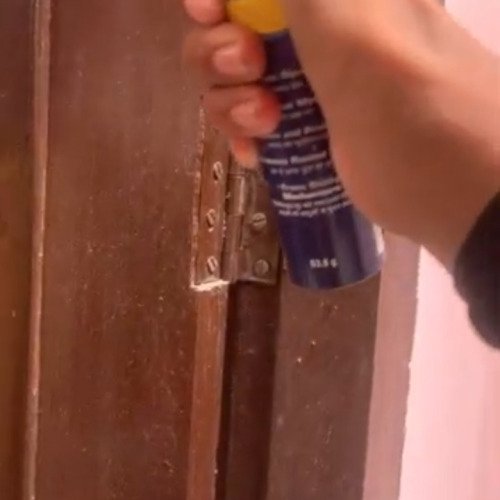 Door iron clean by spray