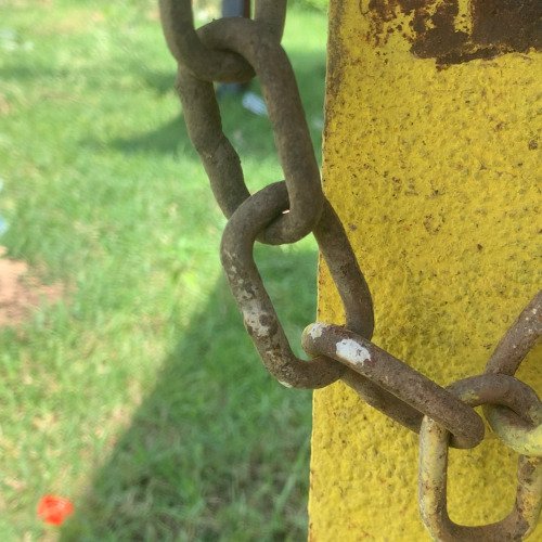 Rusted chain cleaning