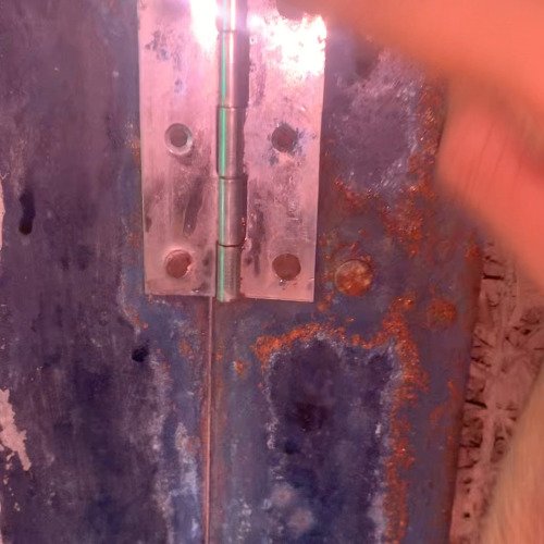 Butt hinge cleaning